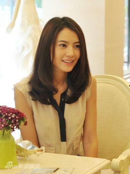 娱乐吃瓜君高圆圆,娱乐圈的清新女神,吃瓜君眼中的时尚宠儿